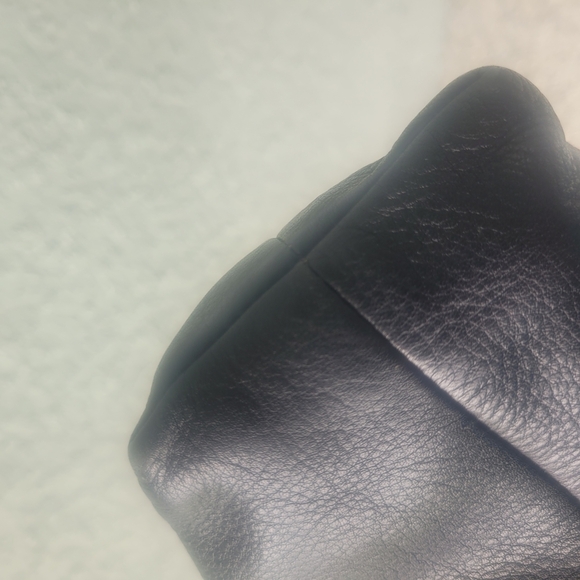 Fossil Colorblock Charlotte Hobo Black and Tan Shoulder Bag - Picture 7 of 13